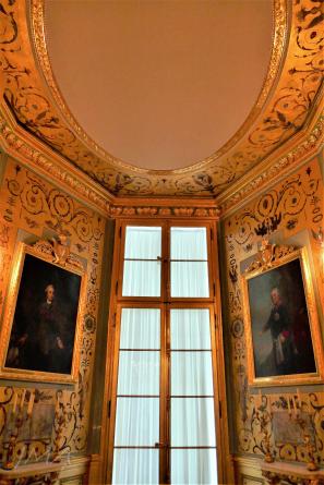 Warsaw royal castle. The interiors.